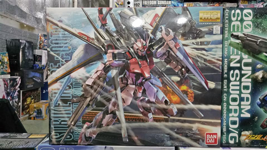 Mua bán MG STRIKE ROUGE + 0 OTORY