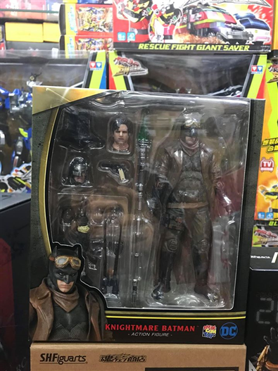 Mua bán MAFEX KNIGHTMARE BATMAN BVS
