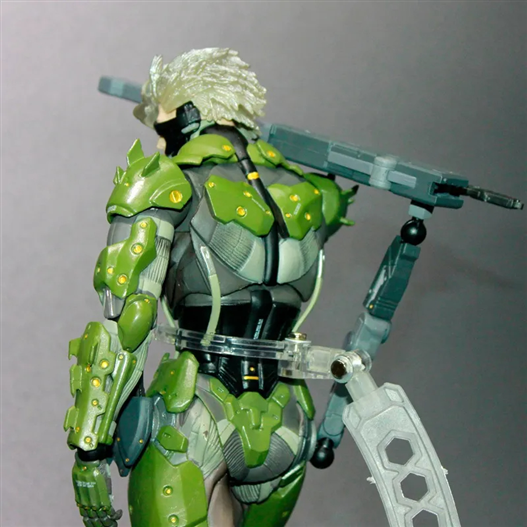 Mua bán PLAY ARTS KAI RAIDEN ( XANH) FAKE