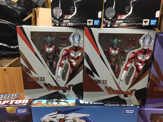 Mua bán ULTRA ACT ULTRAMAN GEED FAKE