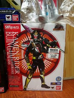 Mua bán SHF KAMEN RIDER GAIM (FOREIGN AFFAIRS) BLOOD ORANGE ARMS