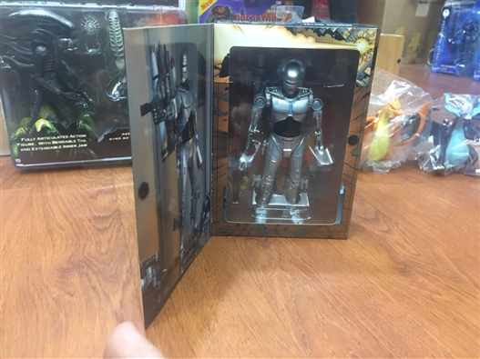 Mua bán NECA ROBOCOP VS TERMINATOR 