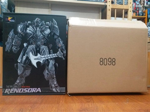 Mua bán TRANSFORMER RENDSORA MEGATRON METAL MW02