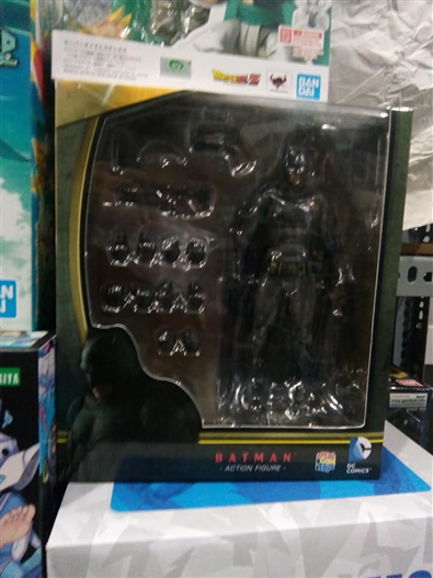 Mua bán MAFEX BATMAN BVS 017 2ND