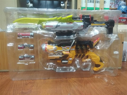 Mua bán DX GABU REVOLVER & CALIBUR KÈM 4 PIN NHƯ HÌNH 2ND