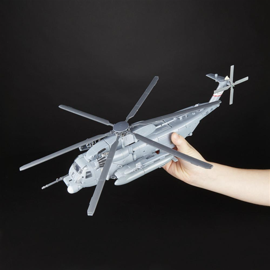 Mua bán TRANSFORMER HASBRO SS08 BLACKOUT