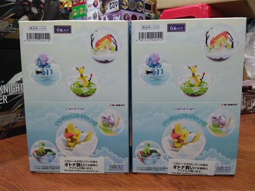 Mua bán POKEMON TERRARIUM COLLECTION 5 6PACK BOX (CANDY TOY)
