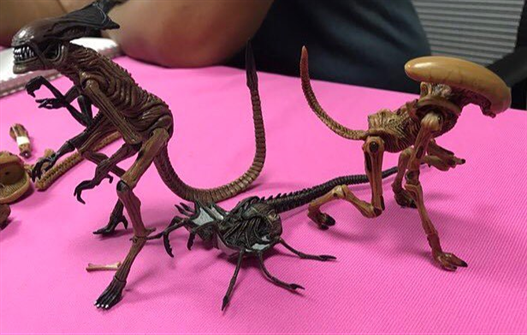 Mua bán NECA ALIEN 3 CREATURE PACK