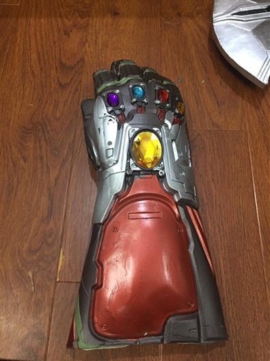 Mua bán GĂNG TAY IRONMAN ENDGAME