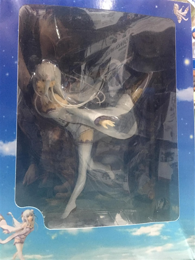 Mua bán PVC FLYING EMILIA FAKE