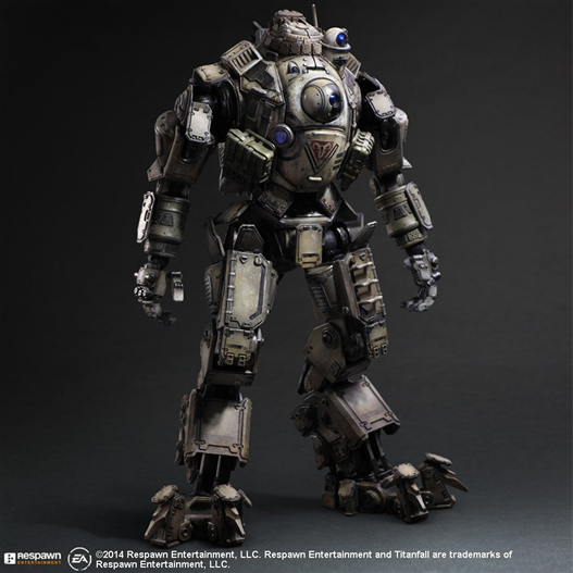 Mua bán PLAY ARTS KAI TITAN FALL FAKE