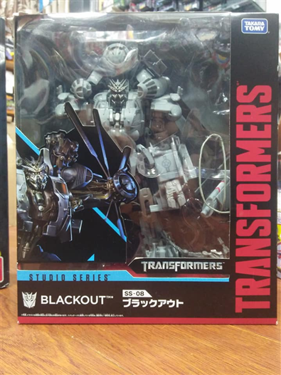Mua bán TAKARA TOMY TRANSFORMER BLACKOUT 2ND
