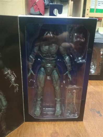 Mua bán NECA PREDATOR 2018 ARMORED ASSASSIN