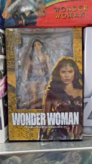 Mua bán SHF WONDER WOMAN FAKE