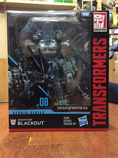 Mua bán TRANSFORMER TAKARA TOMY BLACKOUT