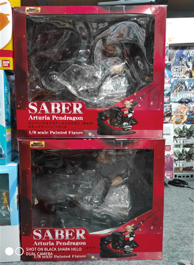 Mua bán PVC SABER ALTRIA PENDRAGON - CUIRASSIER NOIR FAKE GÃY