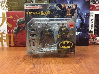 Mua bán TAKARA MICROMAN BATMAN AND BATGIRL