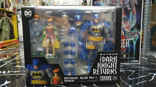 Mua bán (JPV) MAFEX THE DARK KNIGHT RETURNS BATMAN & ROBIN