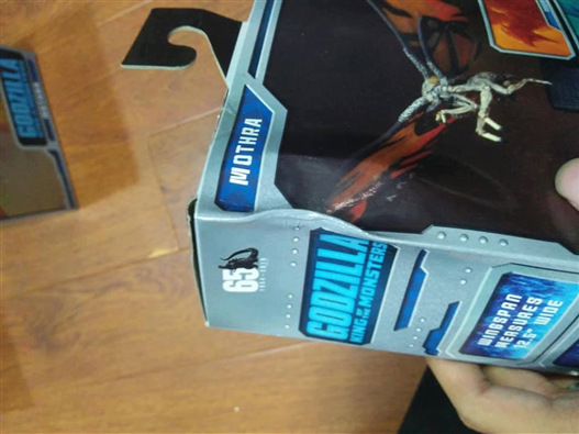 Mua bán NECA MOTHRA 2019