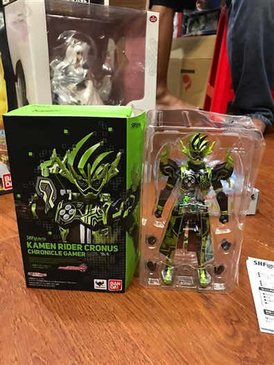Mua bán SHF KAMEN RIDER CRONUS CHRONICLES GAMERS 2ND (BOX XẤU)