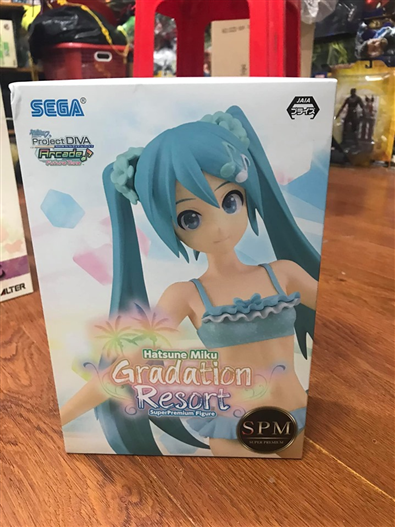 Mua bán PVC SEGA HATSUNE MIKU GRADATION RESORT VER.