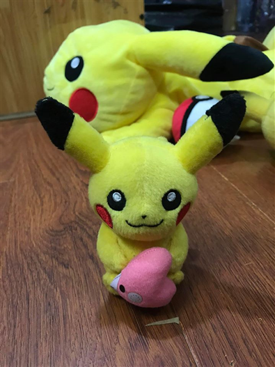 Mua bán GẤU BÔNG CHÍNH HÃNG PIKACHU CỠ NHỎ