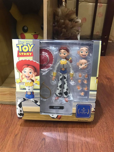 Mua bán REVOLTECH TOY STORY JESSIE (BOX XẤU)
