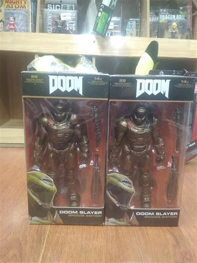 Mua bán MC FARLANE DOOM SLAYER BRONZE EDITTION