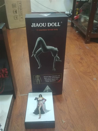 Mua bán SUPER DUCK BOA HANCOCK