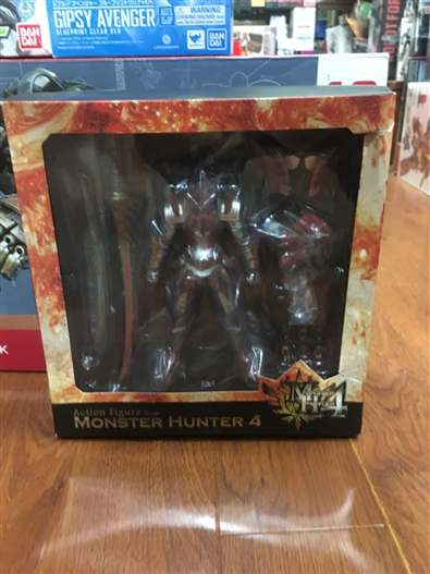 Mua bán MONSTER HUNTER 4 REUS EQUIPMENT SWORDSMAN