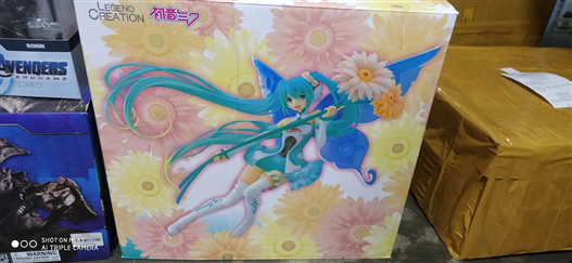 Mua bán PVC AMAKUMI GT PROJECT 1/1 RACING MIKU 2017 FAKE