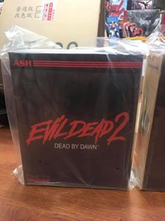 Mua bán MEZCO ASH EVIL DEAD 2