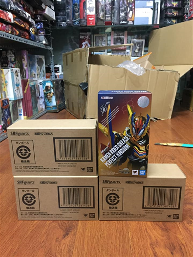Mua bán SHF KAMEN RIDER PERFECT KINGDOM
