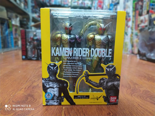 Mua bán SHF KAMEN RIDER W LUNARJOKER & LUNARMETAL LIKE NEW JPV