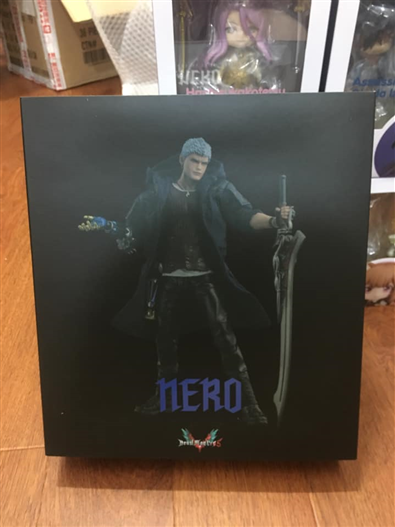 Mua bán 1000 TOYS NERO