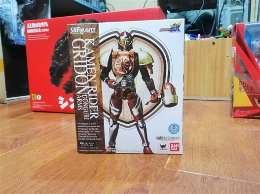 Mua bán SHF KAMEN RIDER GRIDON DONGURI ARMS