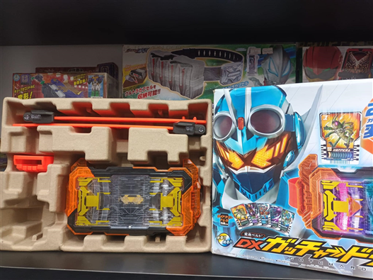 Mua bán DX KAMEN RIDER GOTCHARD DRIVER 2ND + 58 CARD