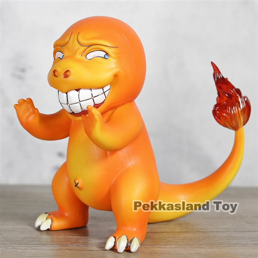 Mua bán PVC CHARIZARD GAME FREAK