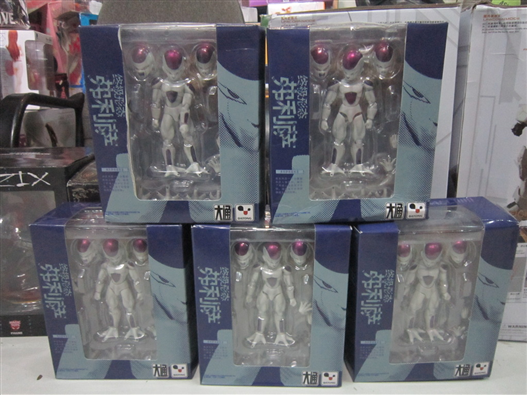 Mua bán SHF FRIEZA FAKE