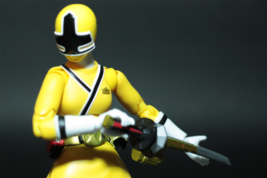 Mua bán SHF SAMURAI SENTAI SHINKEN YELLOW