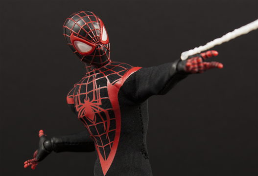 Mua bán MEZCO ULTIMATE SPIDER-MAN FAKE