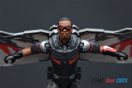Mua bán MARVEL LEGEND MARVELS FALCON