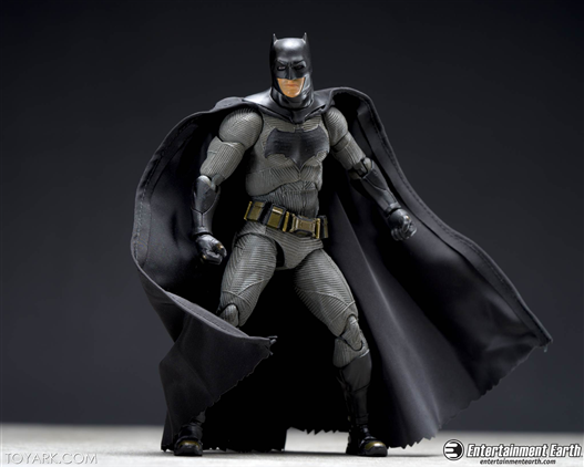 Mua bán MAFEX BATMAN BVS 017 2ND