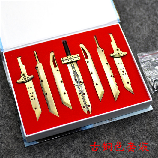 Mua bán SET PHỤ KIỆN FINAL FANTASY CLOUD STRIKE SWORD MÀU VÀNG 