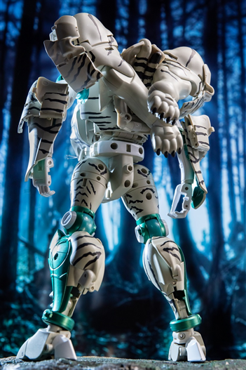 Mua bán TRANSFORMER JUNGLE WARRIOR MP-50 