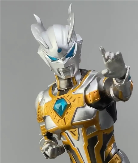 Mua bán DASIN MODEL ULTRAMAN ZERO SHINING FORM