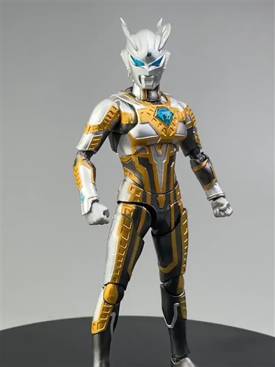 Mua bán DASIN MODEL ULTRAMAN ZERO SHINING FORM