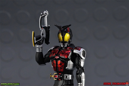 Mua bán SHF (SKC) KAMEN RIDER DARK KABUTO 2ND (TRẦY GỐI)