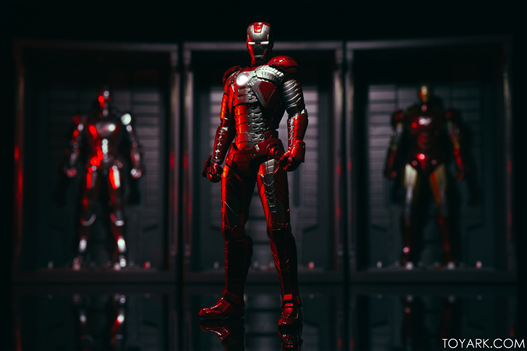 Mua bán SHF IRON MAN MK5 & HALL OF ARMOR SET