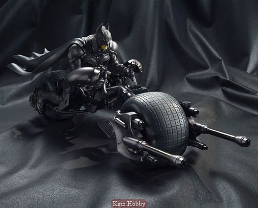 Mua bán MOVIE REALIZATION BATMAN AND BAT POD LIKE NEW 
